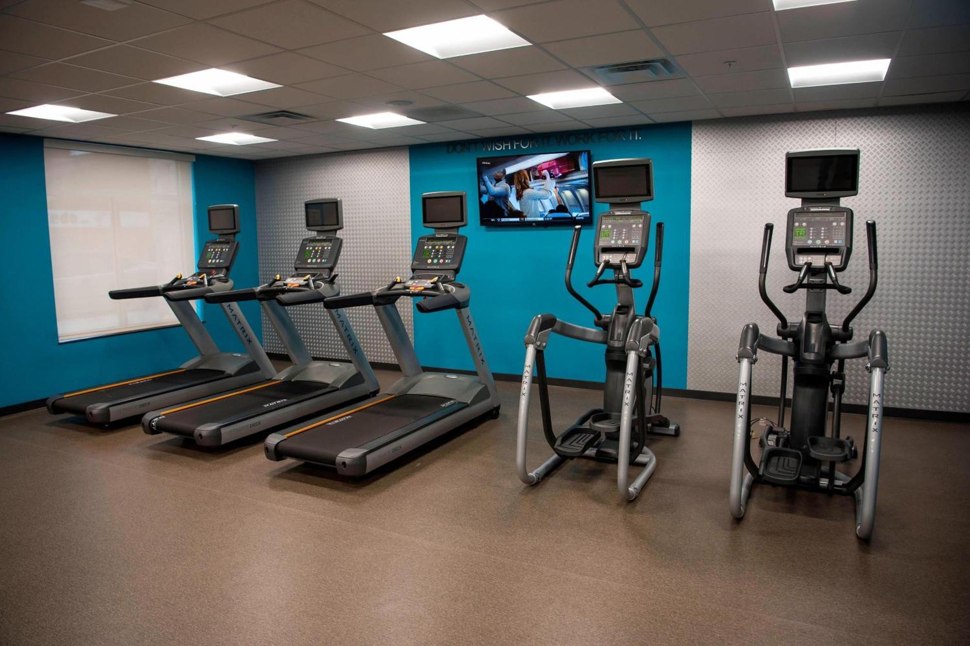 Fairfield Inn & Suites By Marriott Cincinnati Uptown/University Area Εξωτερικό φωτογραφία