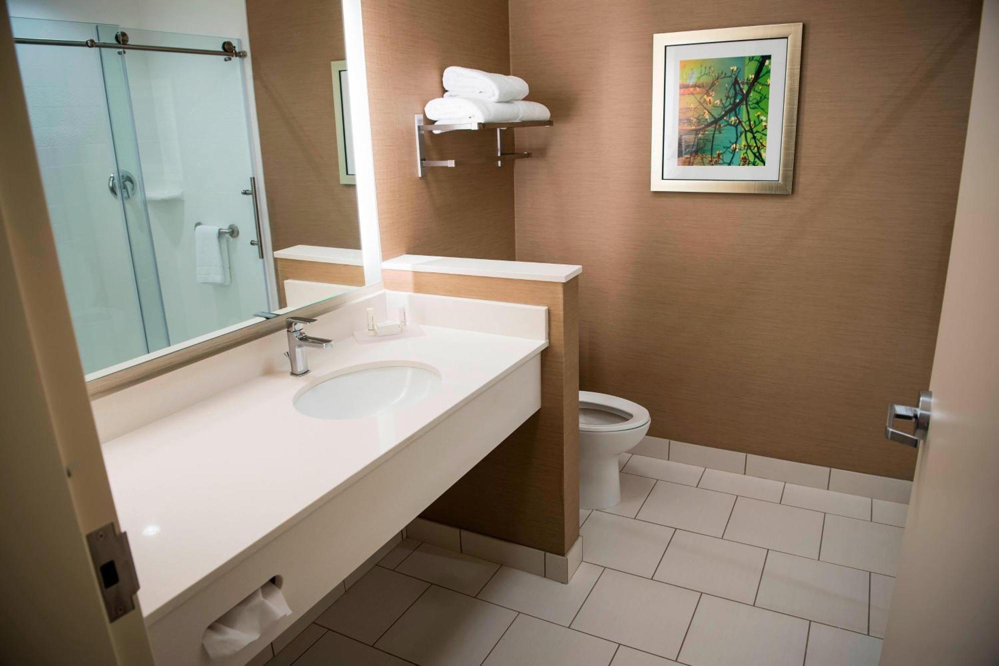 Fairfield Inn & Suites By Marriott Cincinnati Uptown/University Area Εξωτερικό φωτογραφία